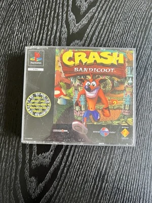 Crash Bandicoot PS1 PAL Complete With Manual Black Label - Image 1 of 4