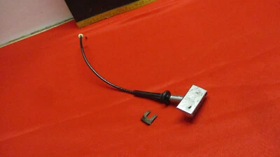 CABLE DE LIBERACIÓN DE FRENO DE ESTACIONAMIENTO OLDSMOBILE DELTA 88 98 1974-1976 TORONADO 1974-1978 Foto 1 de 4