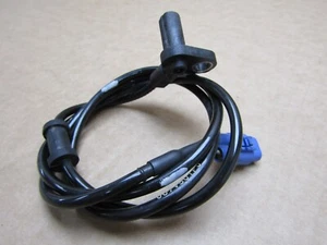 Suzuki GSX-S1000 GT+ 2022 4,957 miles front ABS sensor (13919) - Picture 1 of 7