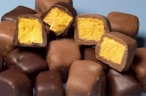 Chocolate Coated Honeycombe | Cinder Toffee | Crunchy Candy Chunks | Vegetarian - Picture 1 of 5