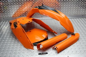 2007 KTM 250 SXF FRONT/REAR WHEEL FENDER COWL FAIRING W/ #PLATE & FORK GUARDS - Picture 1 of 12
