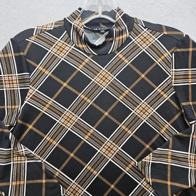 As U Wish Women's Extra Small Black Dress with Unique Design - Изображение 1 из 4