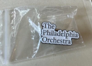"PINBACK PINBACK DE 1"" ESMALTE METÁLICO DE 1"" de la Orquesta de Filadelfia CORBATA DE SOLAPA - Imagen 1 de 4