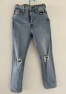 Levi's Strauss Größe 26 Damen Low Pro Mid Wedgie gerade Distressed Jeans - Bild 1 von 4