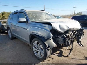 Info-GPS-TV Screen 8" Display And Control Fits 18-23 ATLAS 727417 - Picture 1 of 12