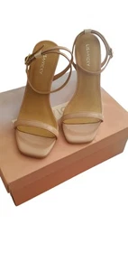 **NEW ** Lisa Vicky Women’s Size 7m Grace V Blush Paten Pumps Heels Strap Shoes - Picture 1 of 5
