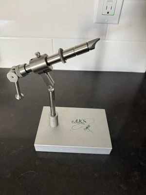 AK Best Fly Tying Vise - Image 1 of 4