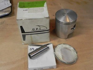 KIT DE PISTÓN ARCTIC CAT 500 REFRIGERADO POR VENTILADOR Y OTROS MARCA GPI 09 G7-313 FALTAN CLIPS  - Imagen 1 de 3