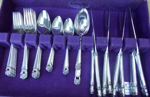 1847 Rogers Silverplate flatware 52p Eternally Yours service for 8 + serving - Picture 1 of 4
