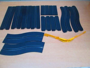 Vtg 1966 Strombecker 1/32 Monza Split Track Layout Add-on #9715 13 Pieces USA. - Picture 1 of 3