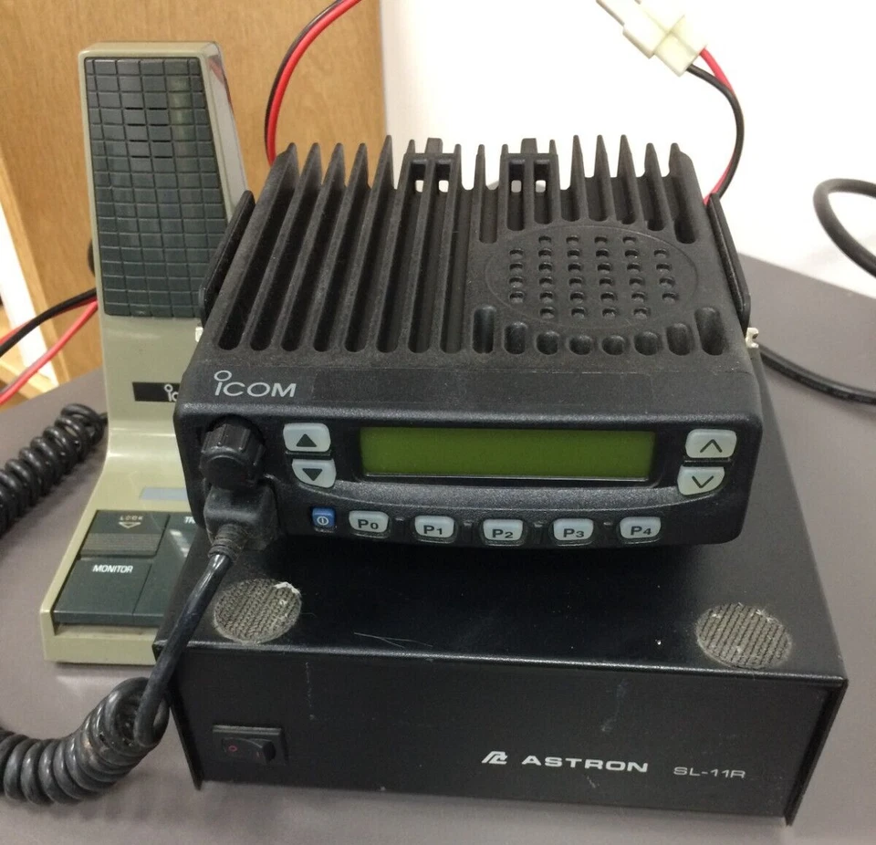 ICOM Base Station, IC-F620-2, Astron SL-11R Power, ICOM SM-25 Mic, PROGRAMMED - Image 1 of 4