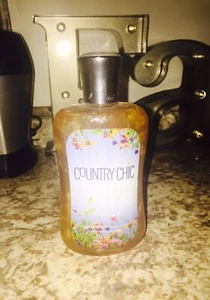 BATH & BODY WORKS COUNTRY CHIC BUBBLE BATH 10 FL OZ RARE HTF - Picture 1 of 2