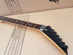 80's CHANDLER by ESP POINTY HEADSTOCK NECK - EARLY PAUL C's series - Picture 1 of 9