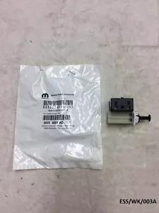 GENUINE MOPAR Brake Light Switch for Jeep Grand Cherokee 2005-2010 ESS/WK/003A - Picture 1 of 4