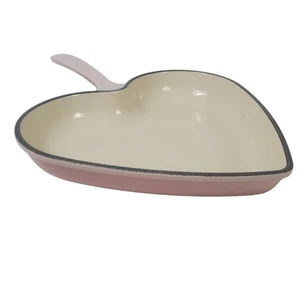 Padella padella cuore rosa conchiglia in ghisa Le Creuset difetto 12" nuova con scatola - Foto 1 di 9