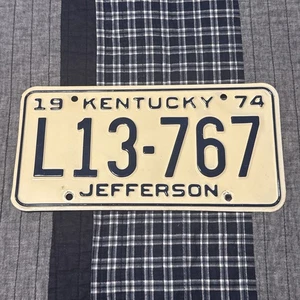Etiqueta de matrícula 1974 Kentucky Jefferson County #L13-767 - Imagen 1 de 4