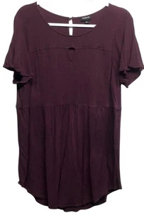Torrid 2 , 2X burgundy crinkle scoop neck short sleeve top - Picture 1 of 6