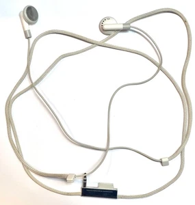 Apple Schlüsselband Kopfhörer für iPod Nano 1. und 2. Generation - Weiß (MA093G/A) - Bild 1 von 4