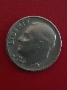 1967 No Mint Mark Roosevelt Dime Toning/rim Error - Picture 1 of 9