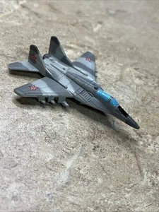 Micro Machines Military MIG-29 Fulcrum Fighter Aircraft Galoob LTGI 1994(A33) - Picture 1 of 11