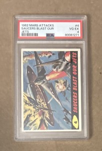 1962 Mars Attacks Saucers Blast Our Jets Card #4 PSA 4