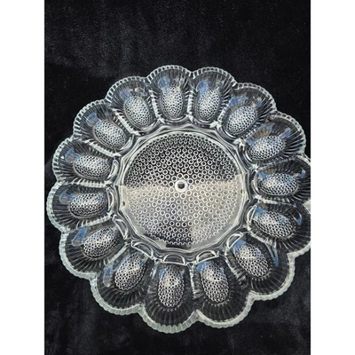 Plato para servir de vidrio Hobnail transparente Mid-Century Deviled Egg & Relish redondo 11′′ Foto 1 de 4