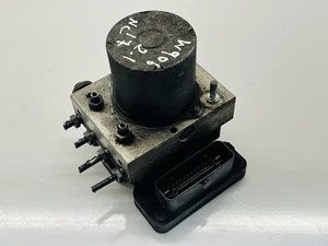 Abs Pump Control Module For Mercedes Sprinter W906 314 CDI A9069005502 2017 - Picture 1 of 8