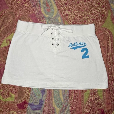 Hollister White Mini Skirt Y2k Vintage Low Rise With Logo Accents Size S - Image 1 of 4