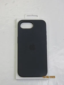 Apple iPhone 16e Silicone Case - Black - Picture 1 of 3