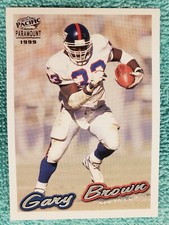 1999 PACIFIC PARAMOUNT GARY BROWN #157 NEW YORK GIANTS 