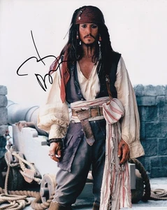 JOHNNY DEPP signed Autogramm 20x25cm PIRATES in Person autograph SPARROW ACOA - Picture 1 of 2