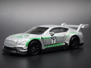 2018-2024 Bentley Continental GT3 Argento 1:64 Diorama Scala Modellino Auto - Foto 1 di 8