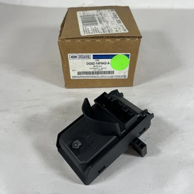 Módulo de link de dados inteligente Ford original do fabricante de equipamento original P/N DG9Z-14F642-A Ford Fusion 2013-2016 - Imagem 1 de 4