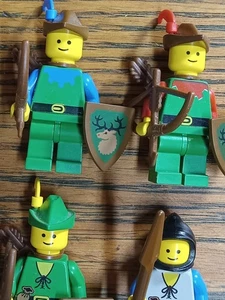 Lego Castle Forestmen 6071 Forestwoman Plume Knights Robin Hood Minifigure Lot - Picture 1 of 7