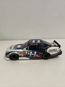 Lionel - 2011 Daytona 500 Club Promo NASCAR Car - 1:24 - NICE! - Picture 1 of 8