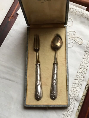 CUBERTERÍA ANTIGUA FRANCESA ART NOUVEAU CON MANGO DE PLATA 950. HORQUILLA Y CUCHARA EN CAJA Foto 1 de 4