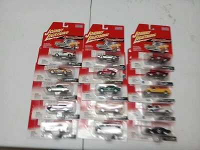 Johnny Lightning Rebel Rods 15 件套铸件 1: 64 收藏家 | 雪佛兰普利茅斯 — 第 1/4 张图片