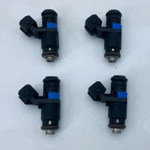 4Pcs Petrol Fuel Injectors 8200511099 Fit For Renault Megane II 2.0 RS 225-230HP - Picture 1 of 6