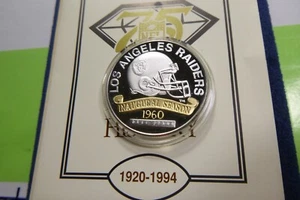 LOS ANGELES RAIDERS NFL FOOTBALL 1960 INAUGURAL SEASON SILVER GOLD COIN COA 6RS4 - Picture 1 of 5