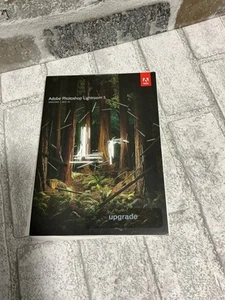 Adobe Photoshop Lightroom 5 Software DVD, UPGRADE New - Photo 1/4