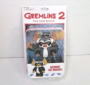 Modellino NECA Gremlins 2 George Mogwai stile retrò NUOVO sigillato serie Gizmo - Foto 1 di 6