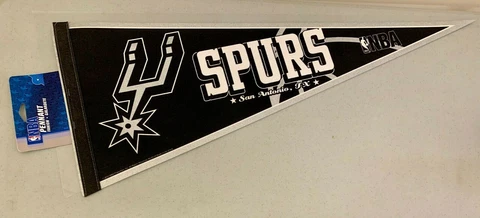 WinCraft NBA San Antonio Spurs Carded Classic Felt Pennant, 12" x 30 Cover