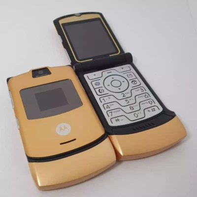 Original Motorola RAZR V3 Flip Mobile Phone Unlocked Cellphone Camera 2G GSM - Image 1 of 4