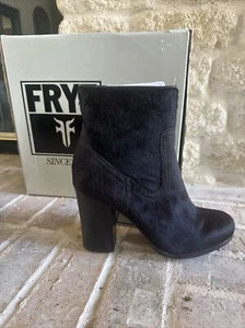 NEW 7(B Medium). FRYE Women's Parker Black Short Boots $350.00 - Picture 1 of 9