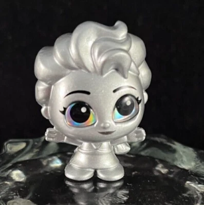 Disney Doorables - Elsa - Silver - Disney 100 - Celebration of Wonder - Image 1 of 4