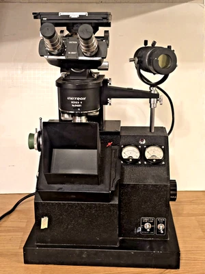 Microscopio de laboratorio metalúrgico Unitron serie N 54251 de colección tungsteno xenón como está Foto 1 de 4