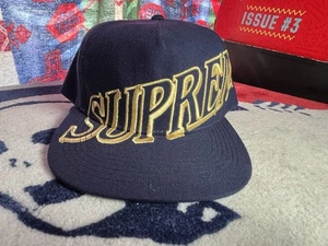 Gorra Supreme FW14 Azul Marino Dorado Superposición SnapBack Rara - Imagen 1 de 9