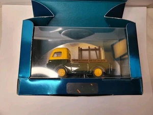 CHENARD & WALKER CPV glass-carrying truck 1949 1/43  AQUAVIT. Resin body - Picture 1 of 8
