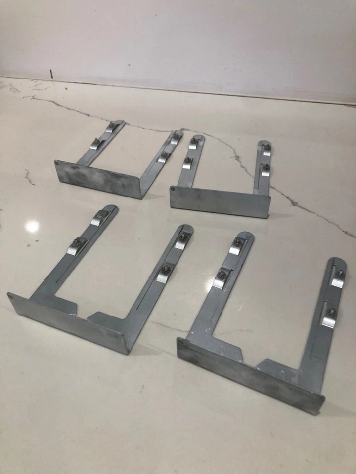 Mac Pro A1289 Hard Drive Carrier Sled W/ Screws PN 922-8899 Set of 4 (tray) - Image 1 of 1