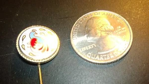 "The PEECOCK"   ENAMEL-Souvenir LAPEL PIN-BROOCH - Picture 1 of 4